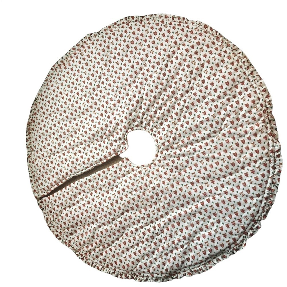 Handmade Farmhouse Style Round Quilted Christmas Tree Skirt Teddy Bear